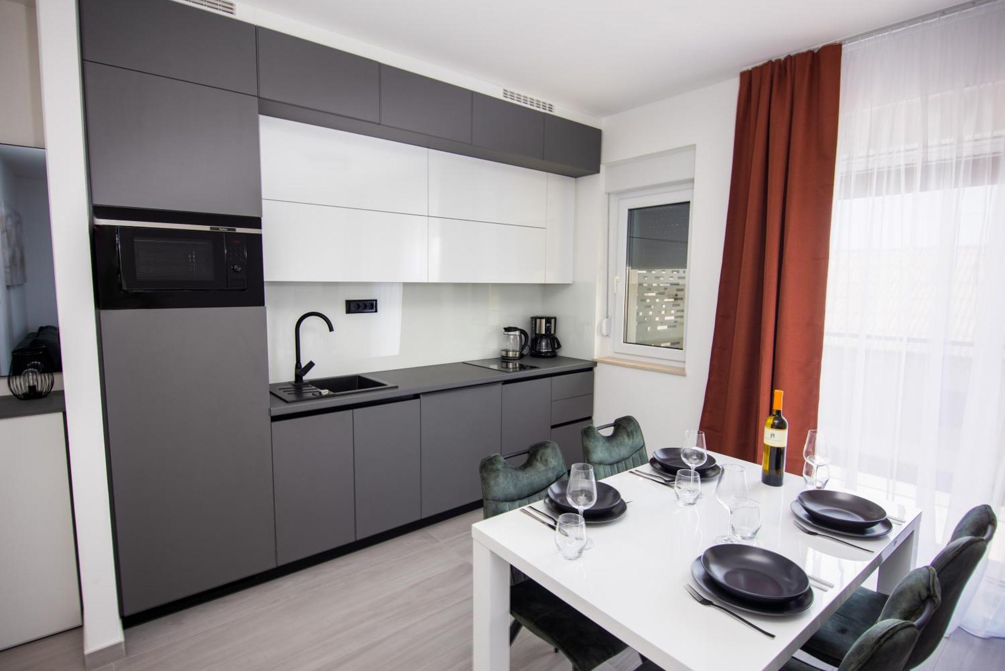 Apartment M&a