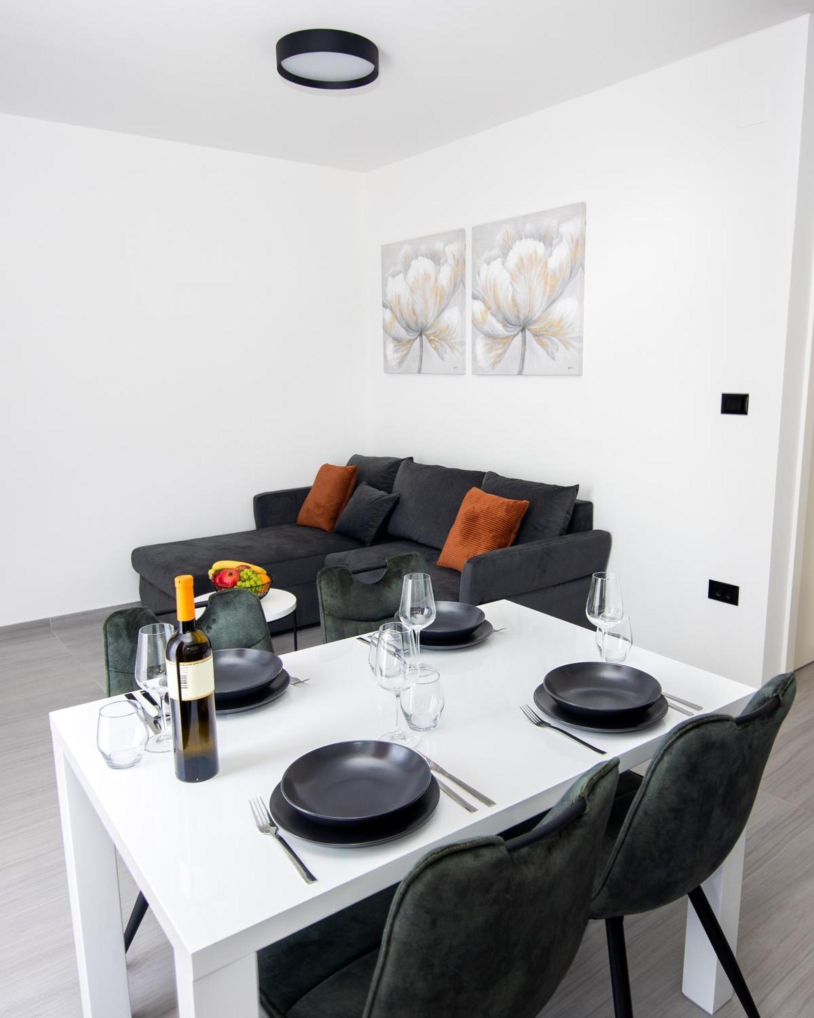 Apartment M&a