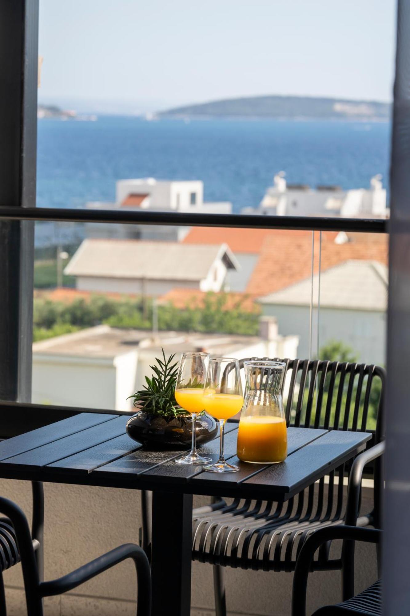 M&a Apartment *