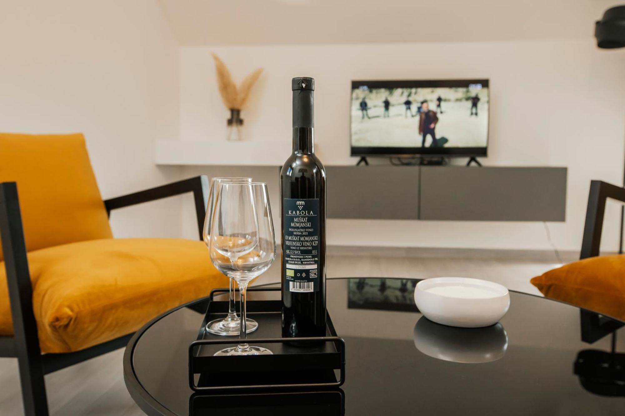 M&a Apartment